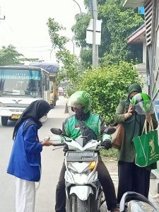 Ramadhan Mubarak Berbagi Takjil Prodi D3 Kebidanan